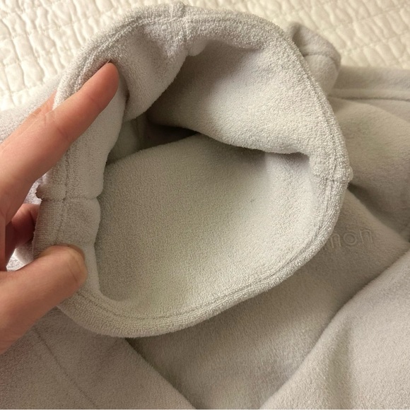 Lululemon Looped Terry Fleece Funnel Neck Bone Size 2 - Picture 8 of 11